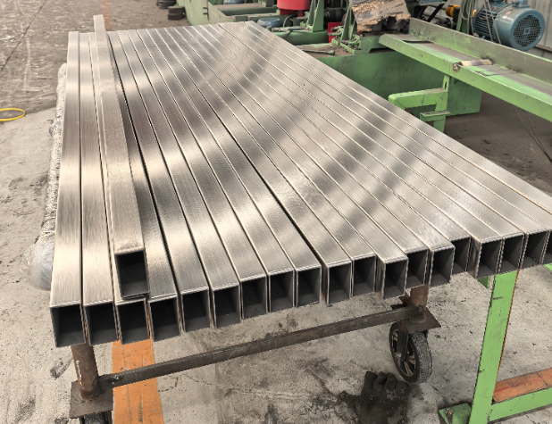 石家庄方管 矩形管 无缝方管生产厂家