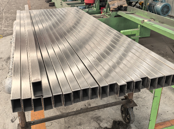 石家庄建筑工程行业用不锈钢无缝钢管